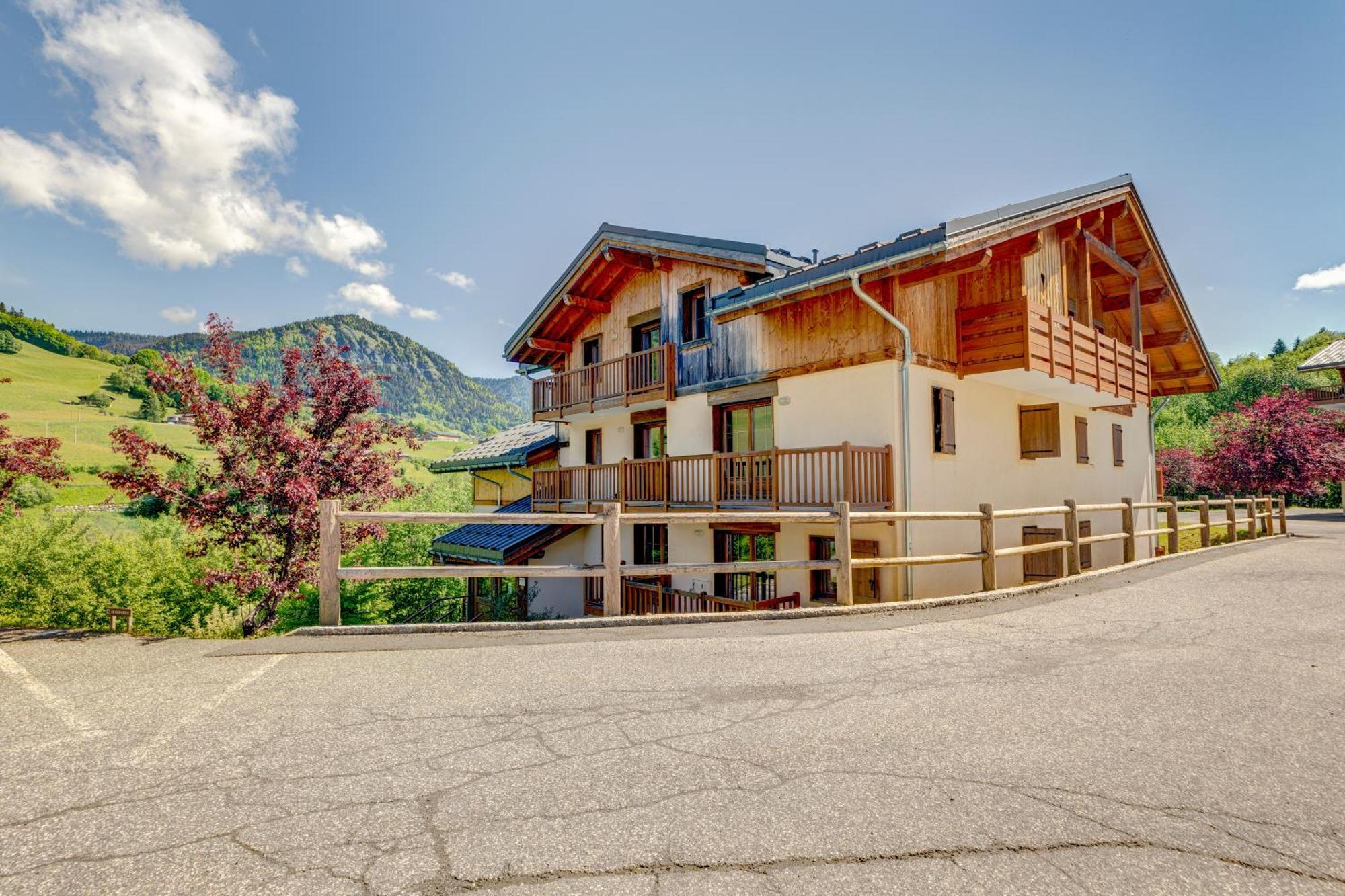 Le Chevreuil - 3 Chambres, Terrasse, Piscine Flumet Exteriör bild